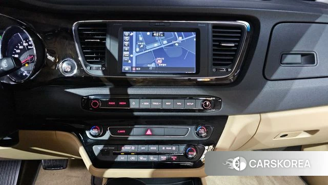 Kia The New Carnival 2019 Черный из Кореи, фото 2