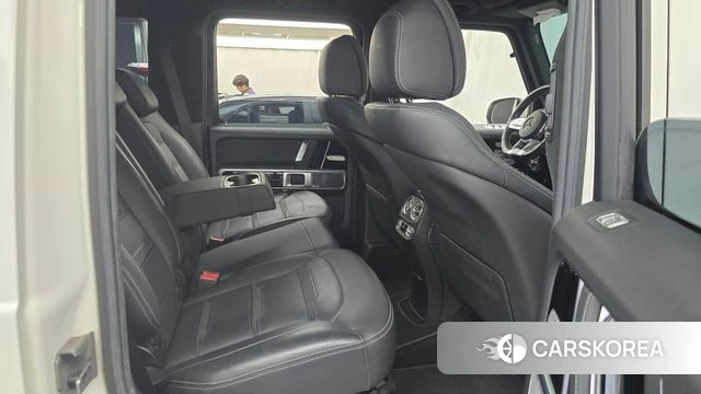Mercedes-Benz G-Class W463b 2021 Белый из Кореи, фото 2