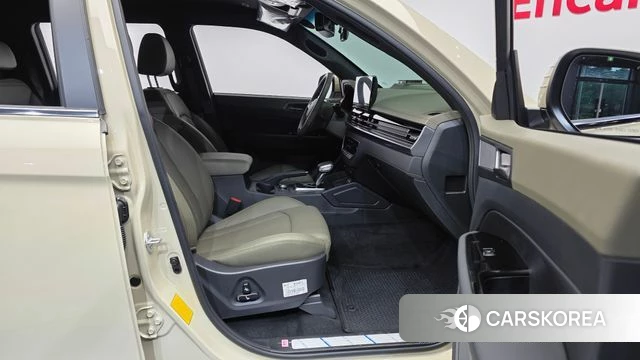 Ssangyong The New Rexton Sport 2025 Жемчужный цвет из Кореи, фото 2