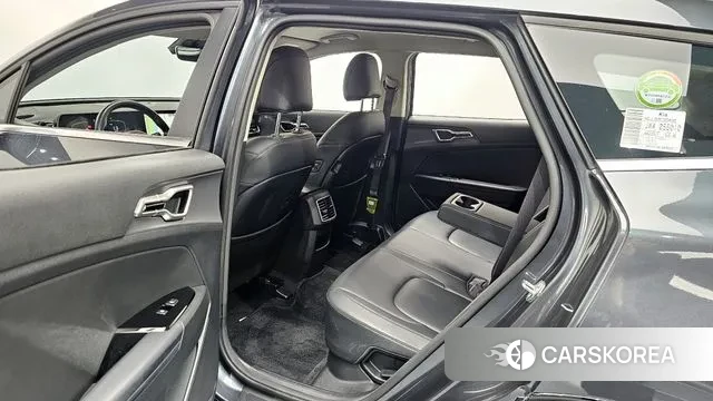 Kia Sportage 5th Generation Hybrid 2023 Серый из Кореи, фото 2