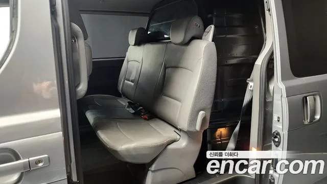 Hyundai The New Grand Starex 2018 Серебряный из Кореи, фото 2