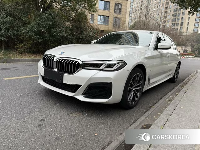 BMW 5 series 2021 Белый из Китая, фото 2