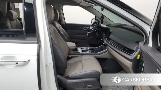 Kia The New Carnival 4th Generation 2025 Белый из Кореи, фото 2