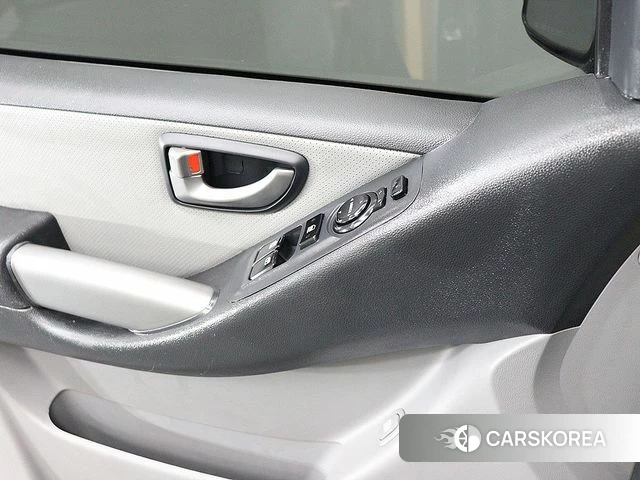 Hyundai The New Grand Starex 2018 Серебристо-серый из Кореи, фото 2