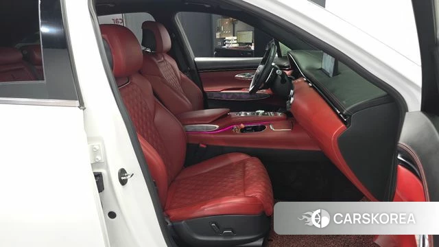 Genesis GV70 2022 Белый из Кореи, фото 2