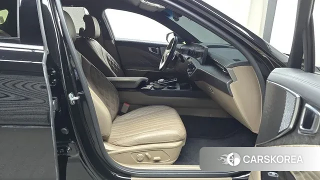 Kia K8 2023 Черный из Кореи, фото 2