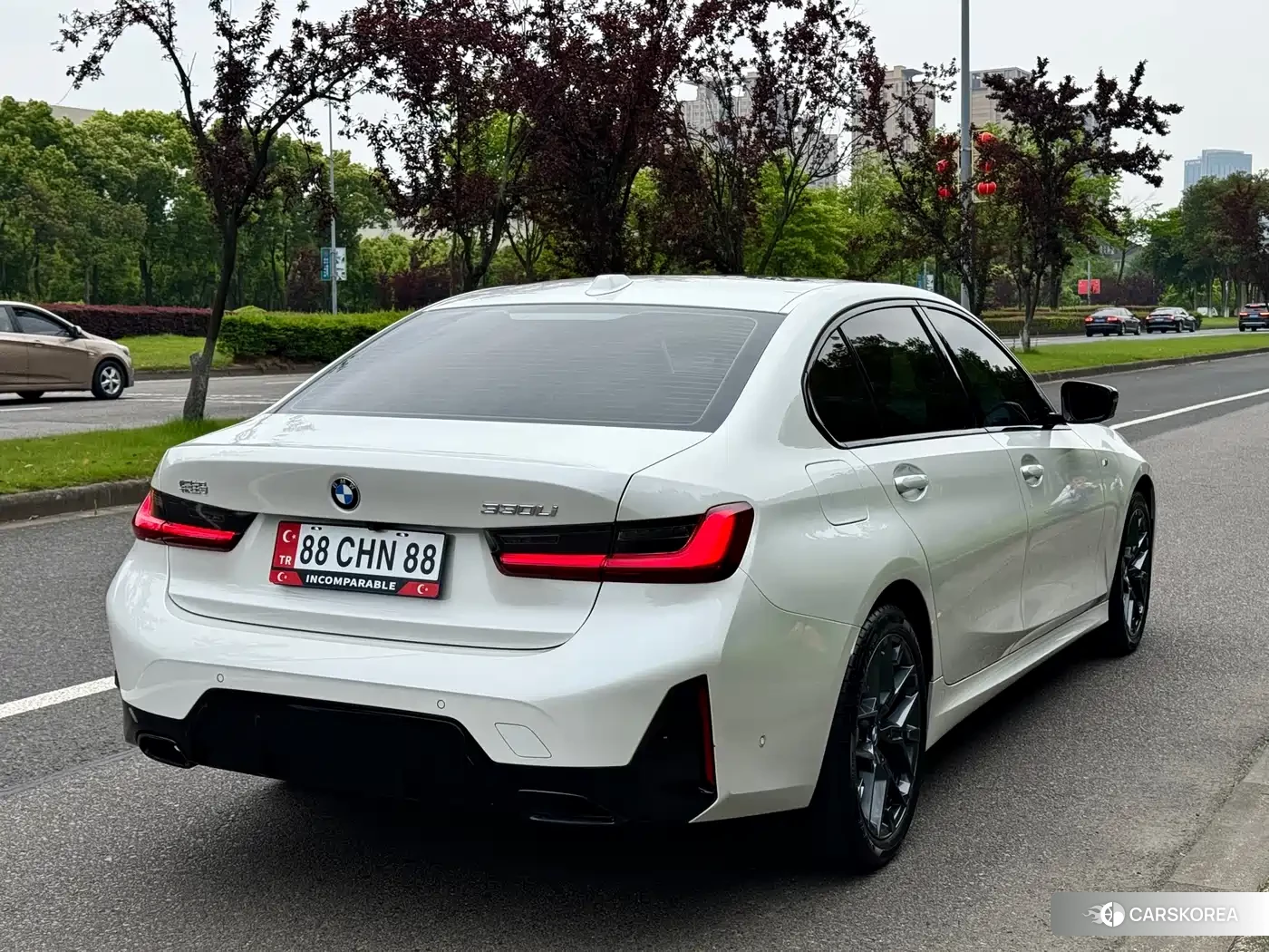 BMW 3 series 2024 Белый из Китая, фото 2