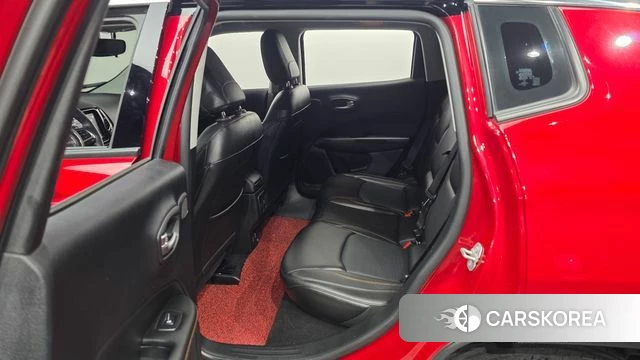 Jeep Compass 2nd Generation 2018 Красный из Кореи, фото 2