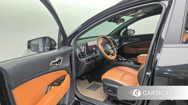 Kia Sportage 5th Generation 2022 Черный из Кореи, фото 2