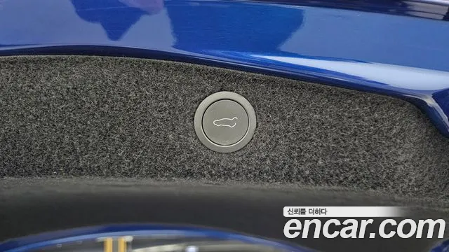 Tesla Model 3 2024 Синий из Кореи, фото 2