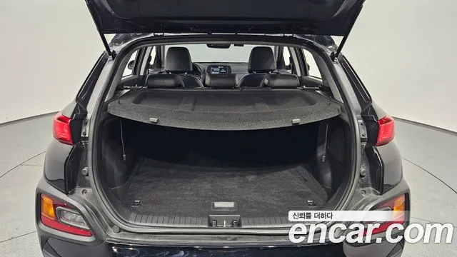 Hyundai Kona 2019 Черный из Кореи, фото 2