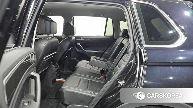 Volkswagen Tiguan second Generation 2020 Черный из Кореи, фото 2
