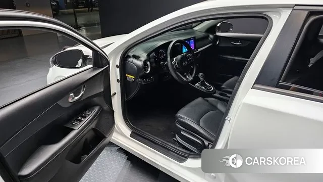 Kia Come New K3 2019 Белый из Кореи, фото 2