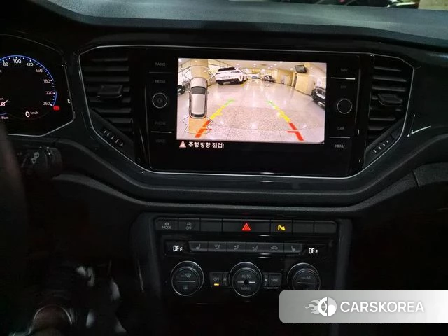 Volkswagen T-Roc 2021 Белый из Кореи, фото 2
