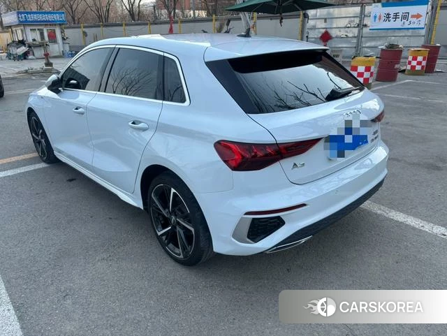 Audi A3 2021 Белый из Китая, фото 2
