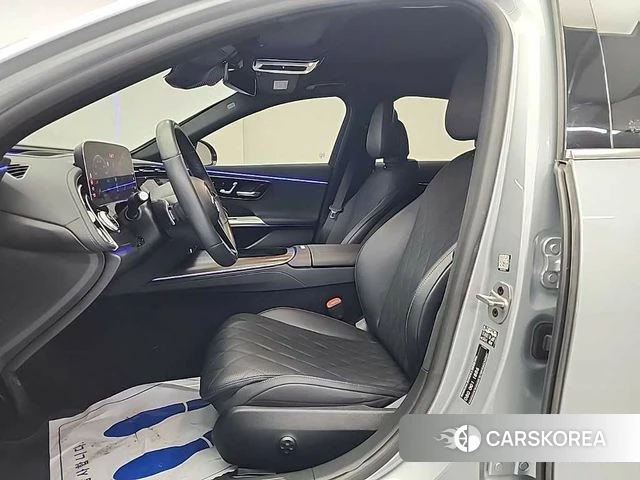 Mercedes-Benz E-Class W214 2024 Серебристо-серый из Кореи, фото 2