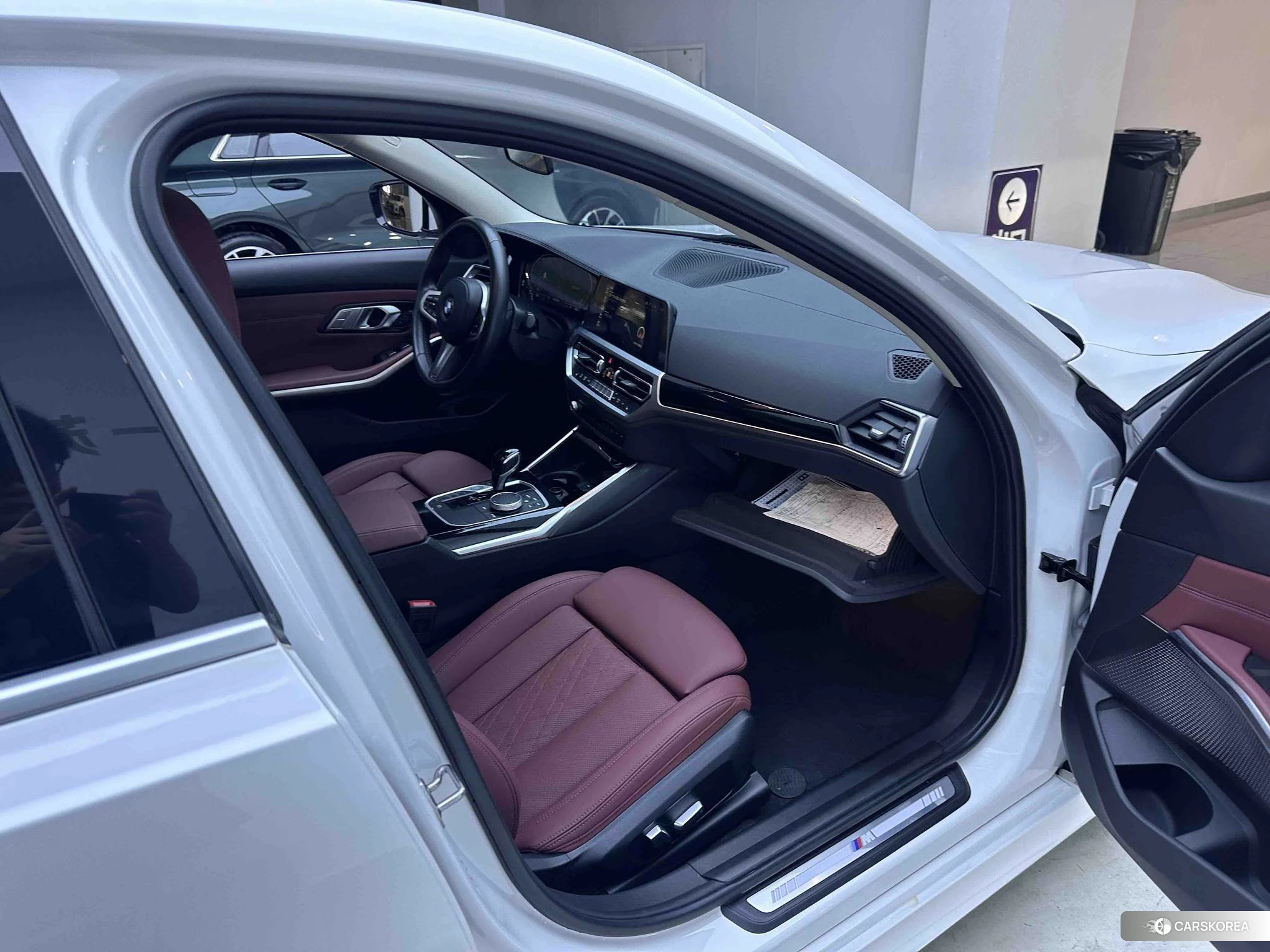 BMW 3 series 2021 Белый из Китая, фото 2