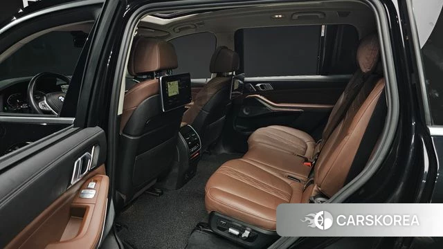 BMW X7 (G07) 2021 Черный из Кореи, фото 2