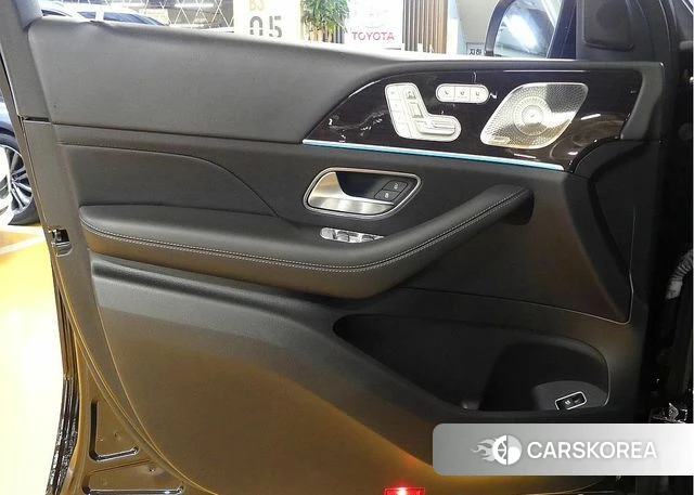 Mercedes-Benz GLE-Class W167 2023 Черный из Кореи, фото 2
