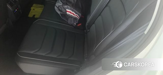 Volkswagen Tiguan second Generation 2023 Белый из Кореи, фото 2