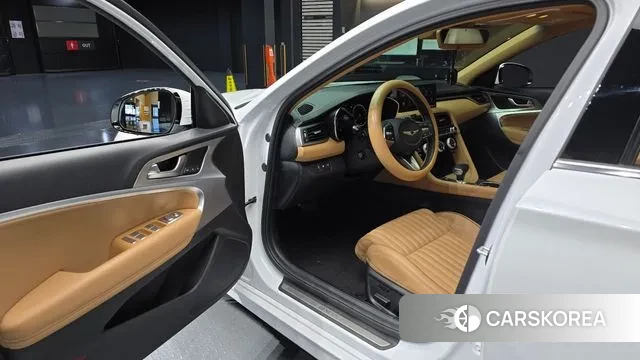 Genesis The New G70 2023 Белый из Кореи, фото 2