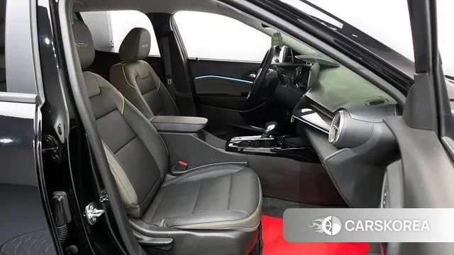 Chevrolet (GM Daewoo) Trax Crossover 2023 Черный из Кореи, фото 2