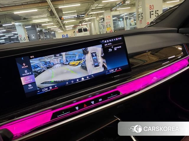 BMW 7 Series (G70) 2025 Черный из Кореи, фото 2