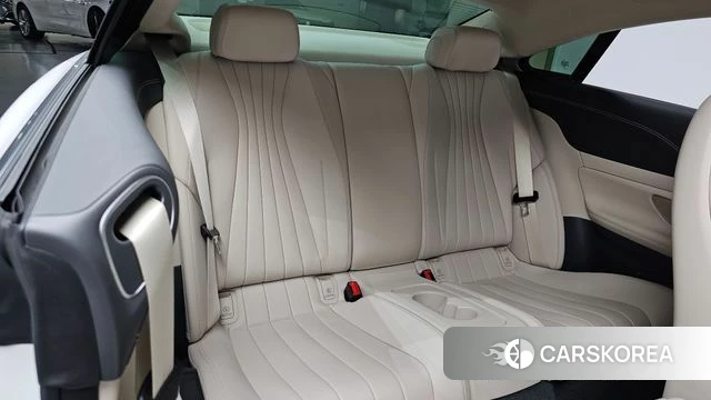 Mercedes-Benz E-Class W213 2023 Белый из Кореи, фото 2