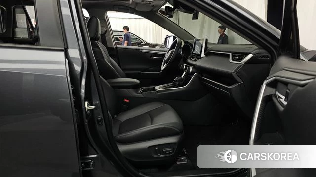 Toyota RAV4 5th Generation 2024 Серый из Кореи, фото 2