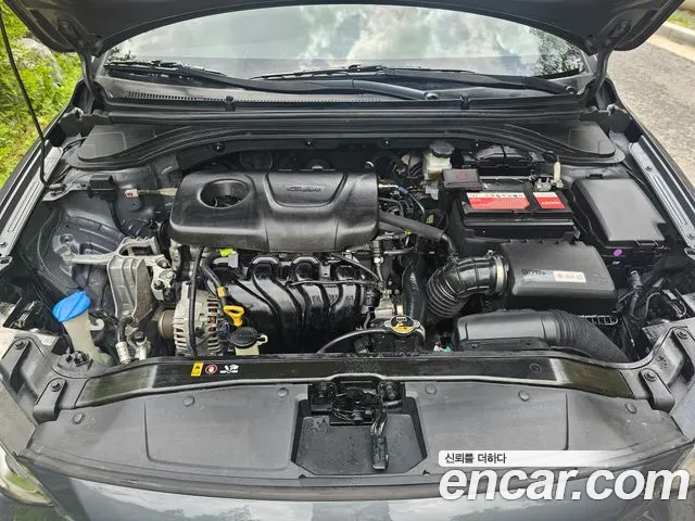 Hyundai Avante AD id 2643059 из Кореи 2