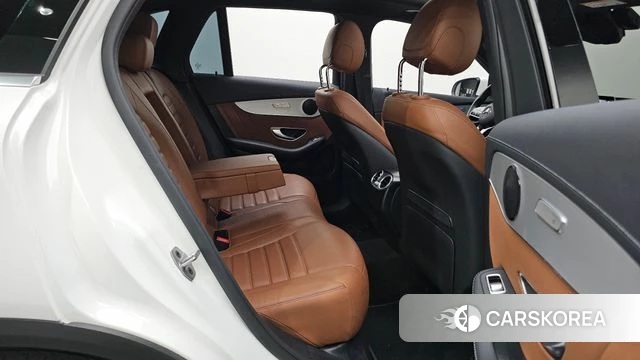 Mercedes-Benz GLC-Class X253 2022 Белый из Кореи, фото 2
