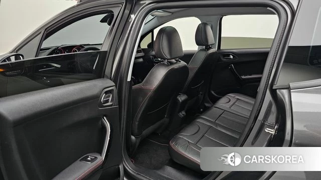 Peugeot 2008 2020 Серый из Кореи, фото 2