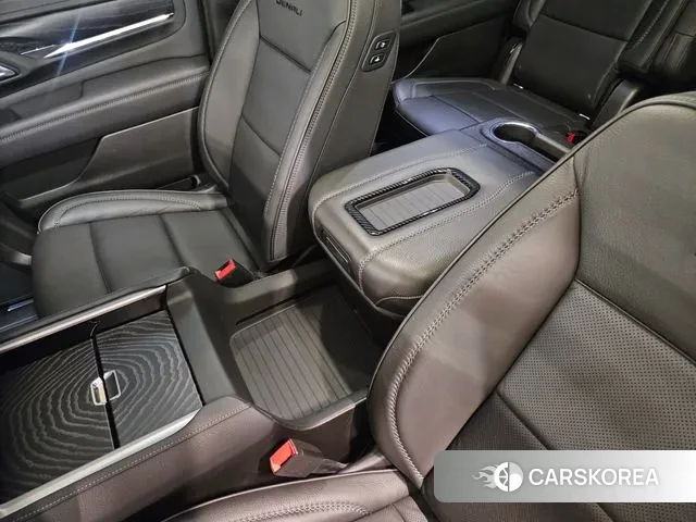GMC Yukon 2021 Черный из Кореи, фото 2