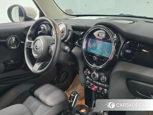 Mini Cooper 2021 Темно-зеленый из Кореи, фото 2