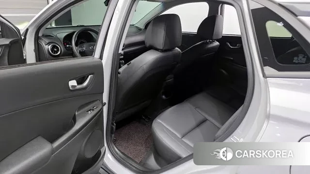 Hyundai The New Kona 2021 Серебряный из Кореи, фото 2