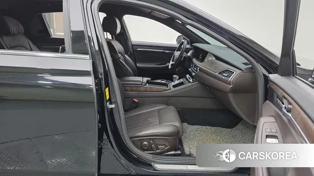 Genesis G90 2021 Черный из Кореи, фото 2