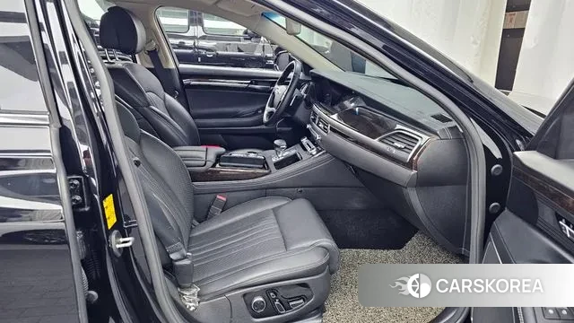 Genesis G90 2021 Черный из Кореи, фото 2