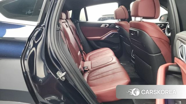 BMW X6 (G06) 2019 Черный из Кореи, фото 2