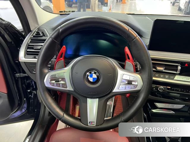 BMW X3 2023 Черный из Китая, фото 2