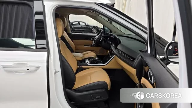 Kia Carnival 4th generation 2021 Белый из Кореи, фото 2