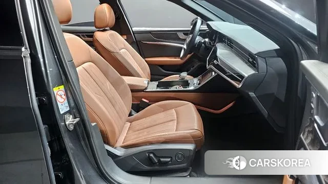 Audi A6 (C8) 2023 Серый из Кореи, фото 2