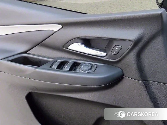 Chevrolet (GM Daewoo) New Bolt EV 2022 Белый из Кореи, фото 2