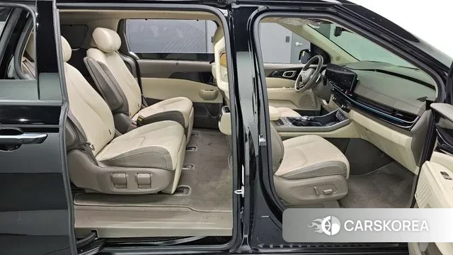 Kia The New Carnival 4th Generation 2024 Черный из Кореи, фото 2