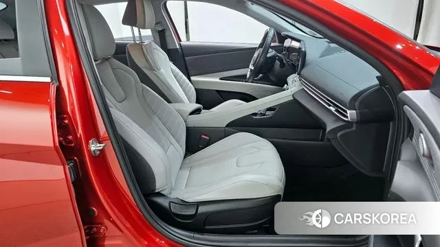 Hyundai Avante Hybrid (CN7) 2022 Красный из Кореи, фото 2