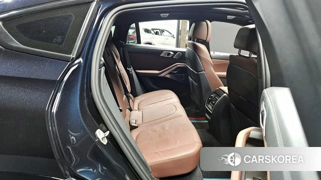 BMW X6 (G06) 2021 Черный из Кореи, фото 2