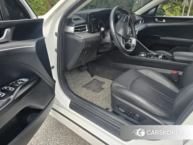 Kia K5 3rd generation 2023 Белый из Кореи, фото 2