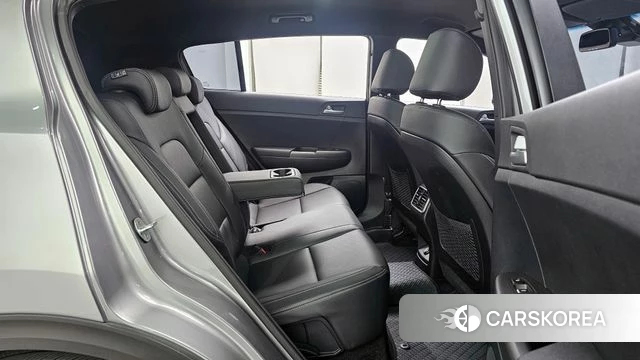 Kia Sportage The Bold 2020 Серебристо-серый из Кореи, фото 2