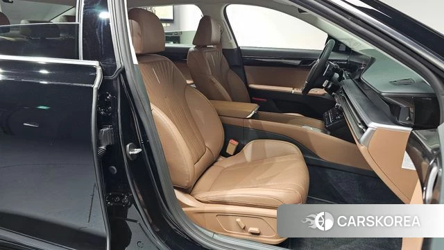 Hyundai Grandeur Hybrid (GN7) 2023 Черный из Кореи, фото 2