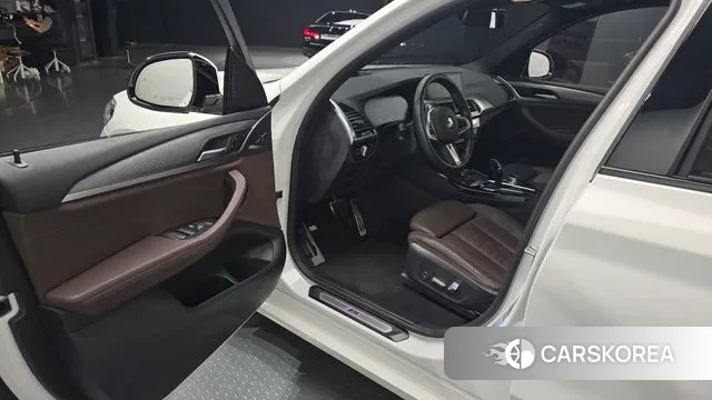 BMW X3 (G01) 2021 Белый из Кореи, фото 2