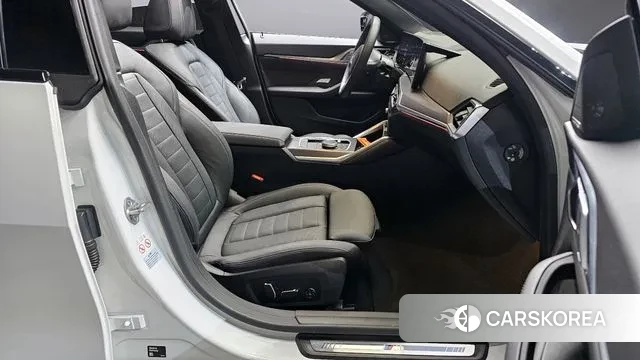 BMW i4 2024 Белый из Кореи, фото 2